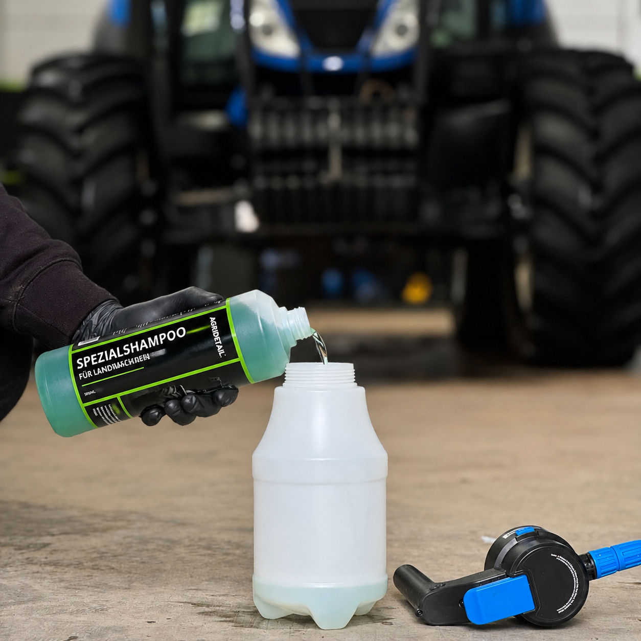 SPEZIALSHAMPOO FÜR LANDWIRTSCHAFTLICHE MASCHINEN 0,75L